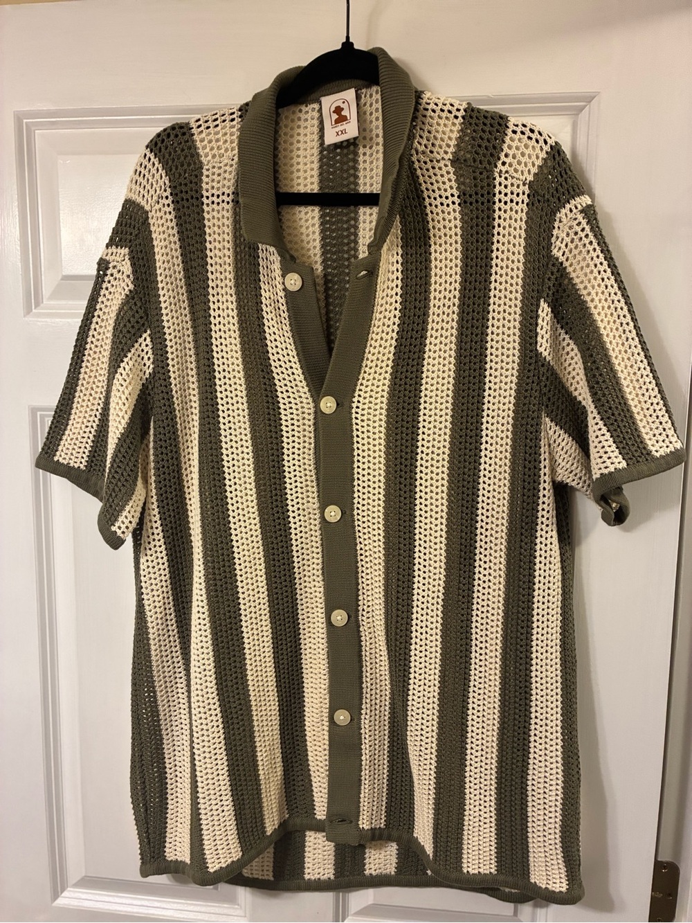 Dandy Del Mar – The Dominica Crochet Shirt in Arbequina – Size XXL - Picture 4 of 5